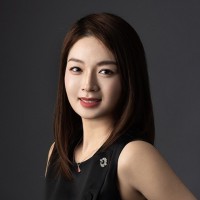 Crystal Y. Email