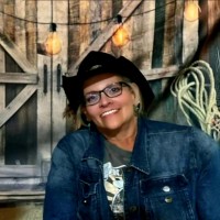 Andrea Wallis Email & Phone Number