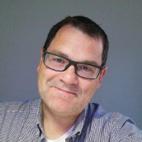 Andreas Heller Email