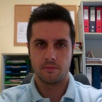 Roberto Corbín Sánchez Email