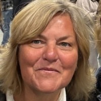 Helen Hindley Email