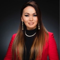 The Economic Club of Chicago Employee Julia Kadyrova's profile photo