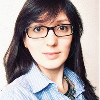 Nora Ullmann Email