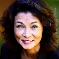 Binti Kooistra Email