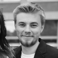 Martin Slavík Email