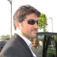 Doni De Santis Flores Email