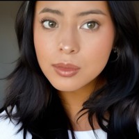 Hub101 Employee Alexandra Morales's profile photo