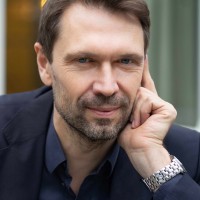 Piotr Bednarek Email & Phone Number