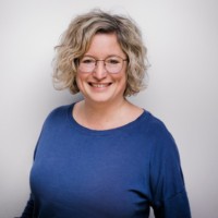 Marion Bertelmann Email