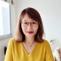 Maggie Sim Email