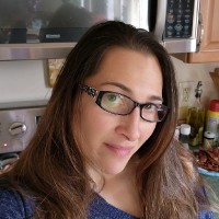 Select Medical Employee Katie Leon's profile photo