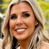 WL Port-Land Systems, Inc. Employee Jonelle O'Neal's profile photo