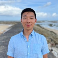 Stacklok Employee Derek Tu's profile photo
