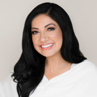 Laura Ortiz Email