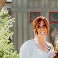 Cricut Employee Heidi Hurst's profile photo