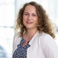 Saskia Huß Email