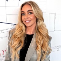 Sequence UK Ltd incorporating Barnard Marcus - Brown & Merry - Fox & Sons - Will Employee Leanne Wright's profile photo