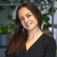 Claudia de Vito Email