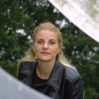 Lorette Broekroelofs-Strijker Email