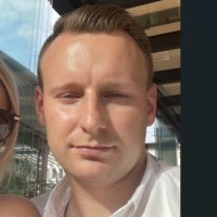 Mariusz Zawadzki Email