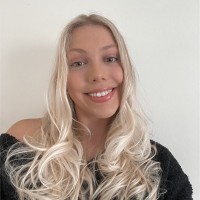 textLIVING Employee Alana Hogan's profile photo