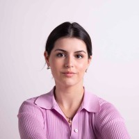 Vanina Sada Email