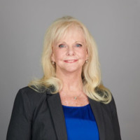 Heritage Bank NW Employee Elaine Wolfe's profile photo