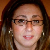 Nina Chamberlain Email & Phone Number