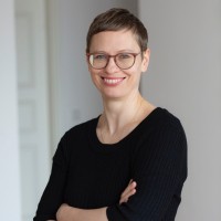 Sylvia Müller Email