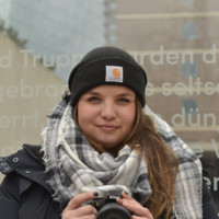 Ricarda Holzer Email