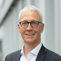 Stefan Studer Email