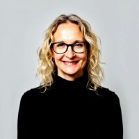 Lisa Offringa Email & Phone Number