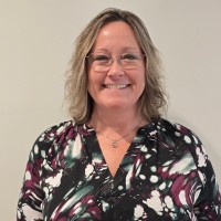 Tracy Sutton Email & Phone Number