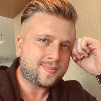 ELELEM Employee Tom Salvat's profile photo