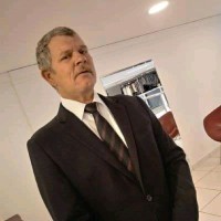 Roberto Dick Email & Phone Number