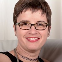 SOFUTECH Employee Isabelle Viau's profile photo