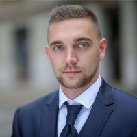Áron Marcell Berta Email