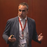 World Bank Economic Development Institute Employee Joaquín López Vallés's profile photo