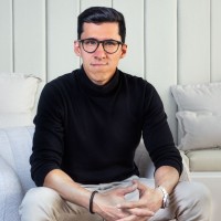 Dapper Employee Edinson Loaiza's profile photo