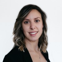 Lara Cámara Peña Email
