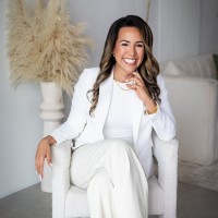 EXIT Advantage Realty Employee Sasha Valdes's profile photo