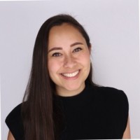 Deloitte Employee Mia H.'s profile photo