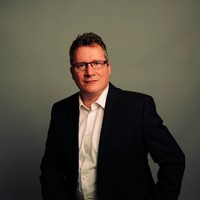Maik Schubert Email