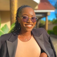 Rosanne Kayembe Email