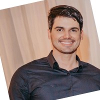 José Clóvis Falcão Email