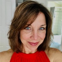 Journey Beyond Employee Lisa Box's profile photo