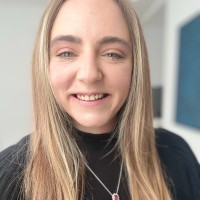 Live.Eat.Surf Employee Dominique Balevre's profile photo