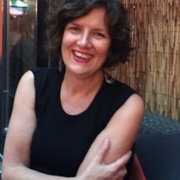 Sarah Barrett Email & Phone Number