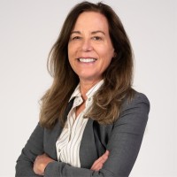 8x8 Employee Suzy Seandel's profile photo