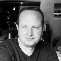 Stéphane Schneider Email
